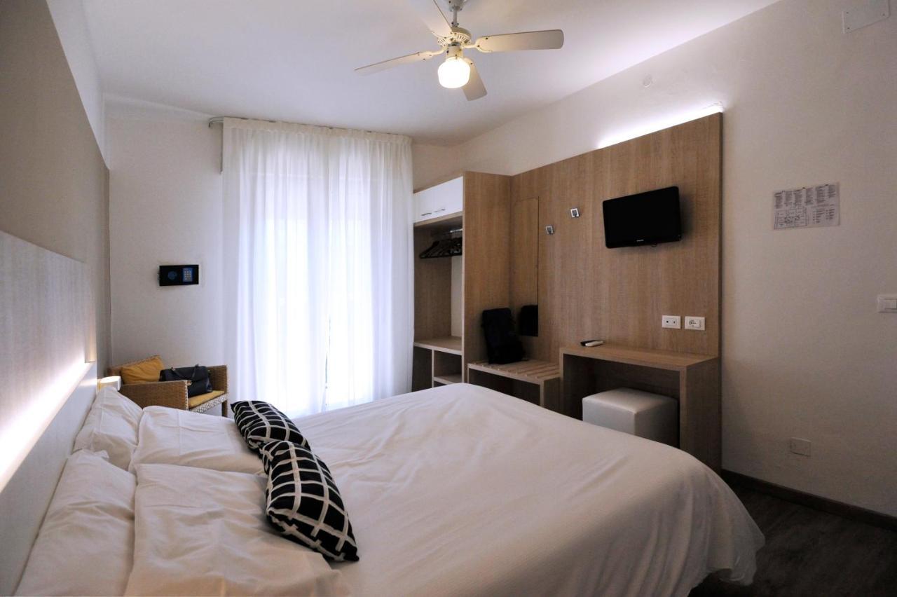 Hotel Etna Caorle Eksteriør billede